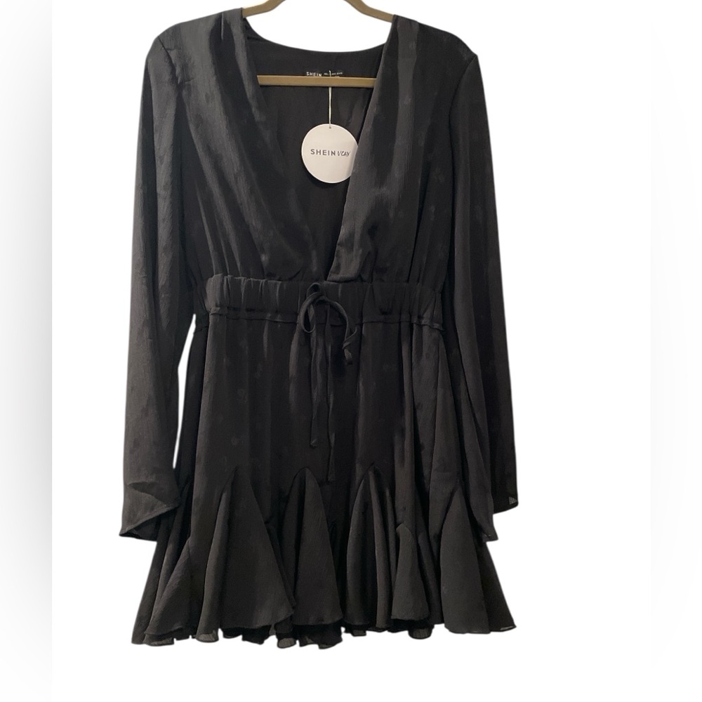SHEIN Women’s Black V-Neck Minidress Size L